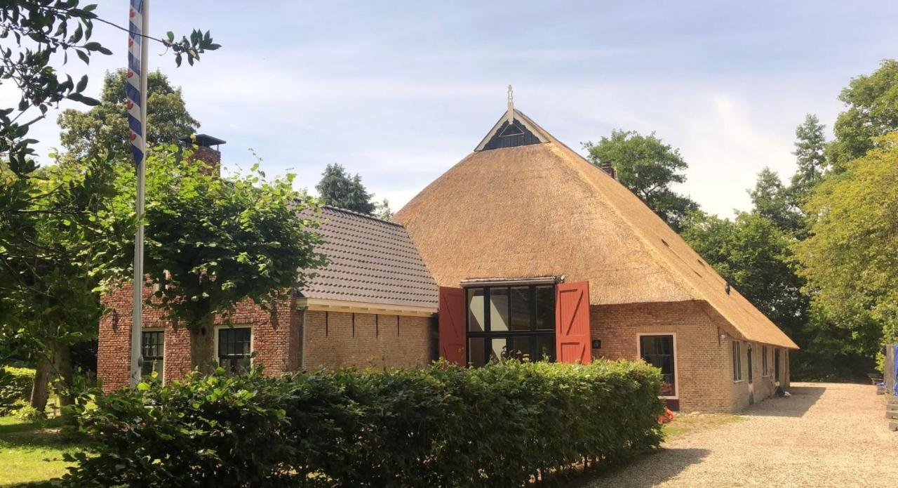 Landgoed Olterterp Lodges, Kies Een Comfortabel Huisje Of Appartement Op De Allermooiste Locatie Екстериор снимка